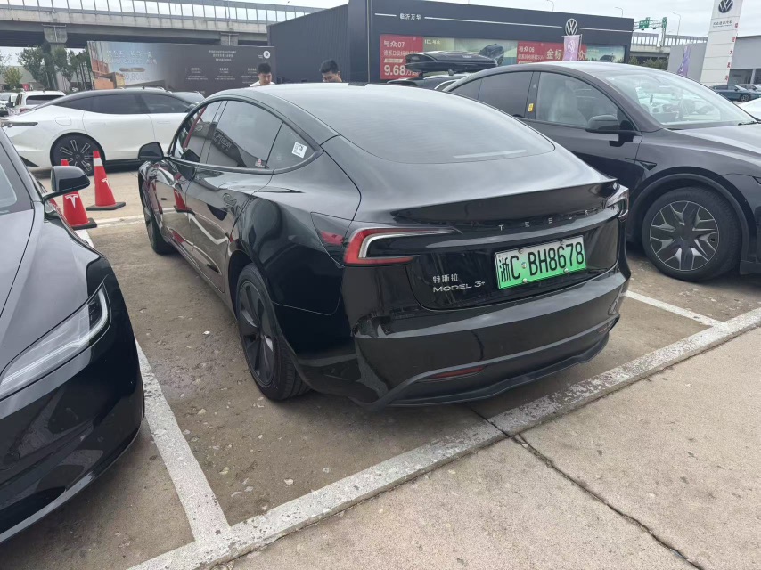 Tesla Model 3 2025 #9 Tesla Model 3 2025 car image #9
