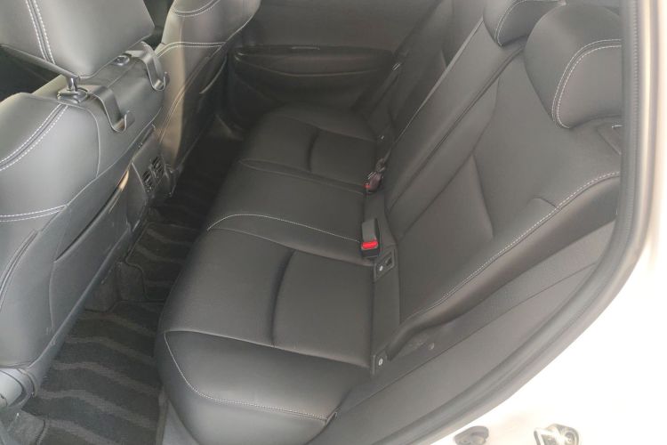 Toyota Corolla Cross 2024 изображение автомобиля #19