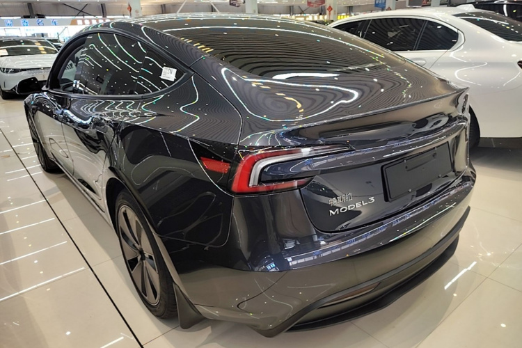 Tesla Model 3 2025 #5 Tesla Model 3 2025 image de voiture #5