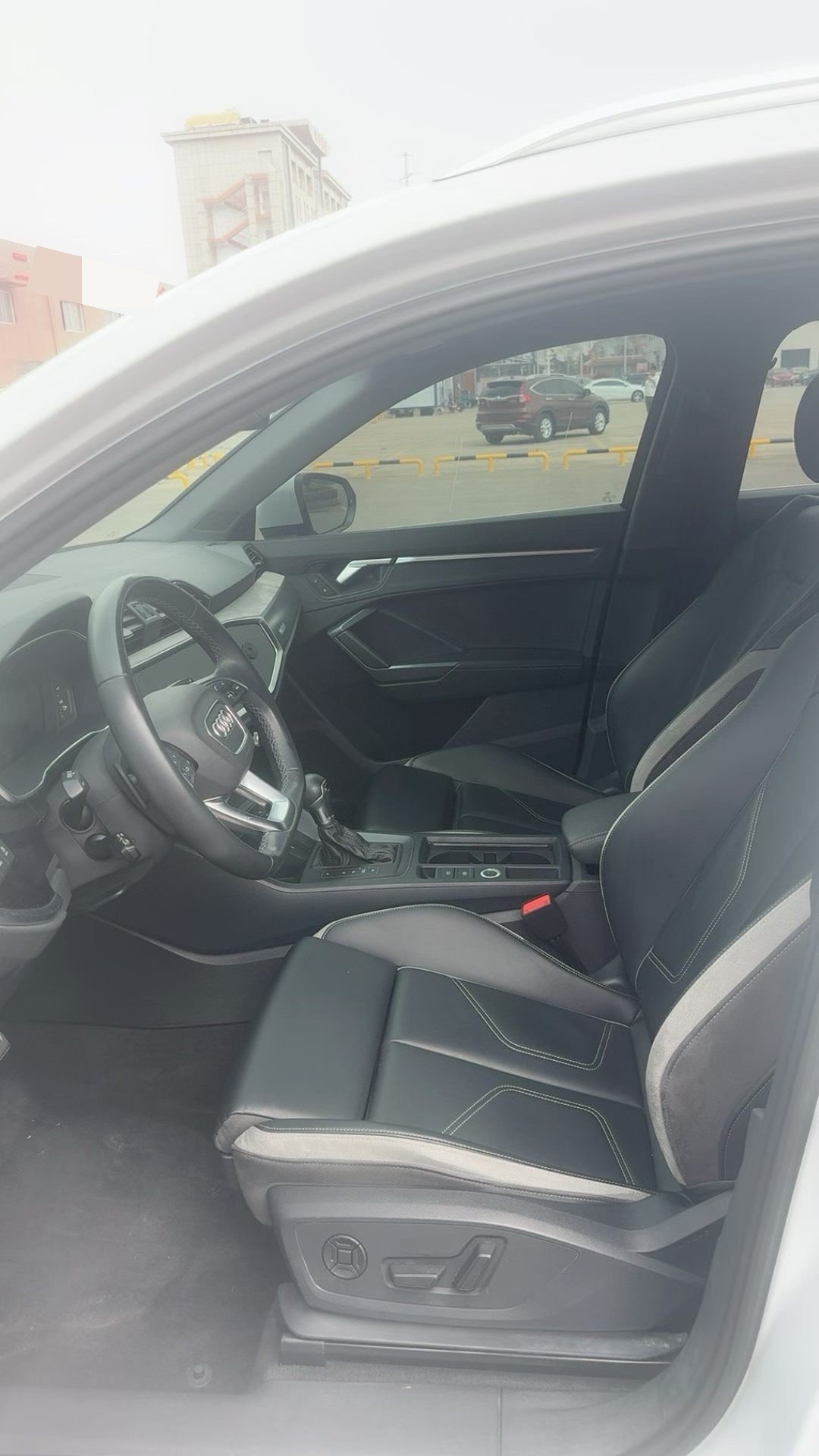 Audi Q3 2023 immagine di auto #4