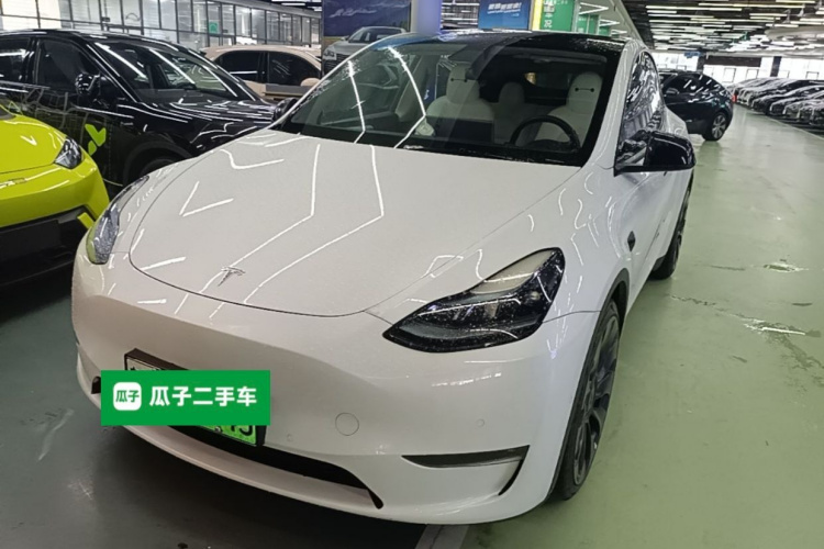 Tesla Model Y 2022 #2 Tesla Model Y 2022 car image #2