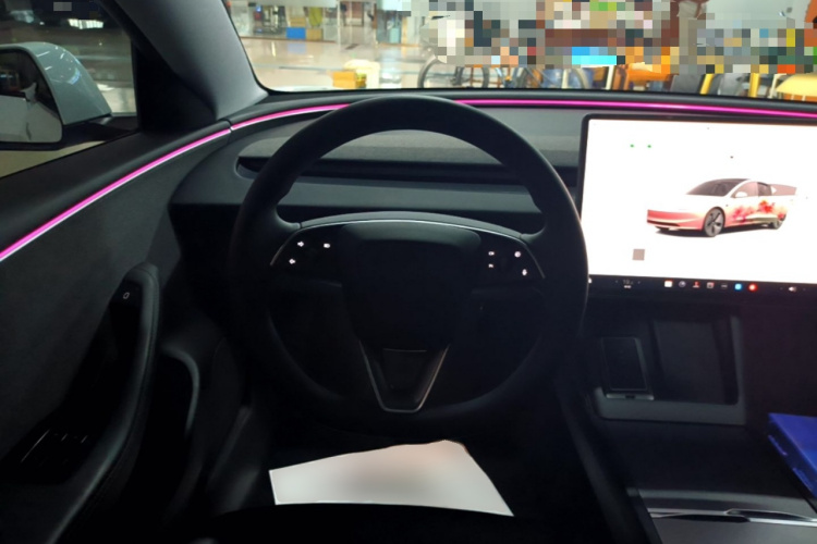 Tesla Model 3 2024 car image #17