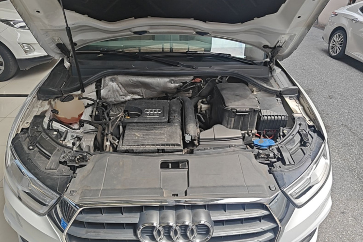 Audi Q3 2018 #20 Audi Q3 2018 car image #20