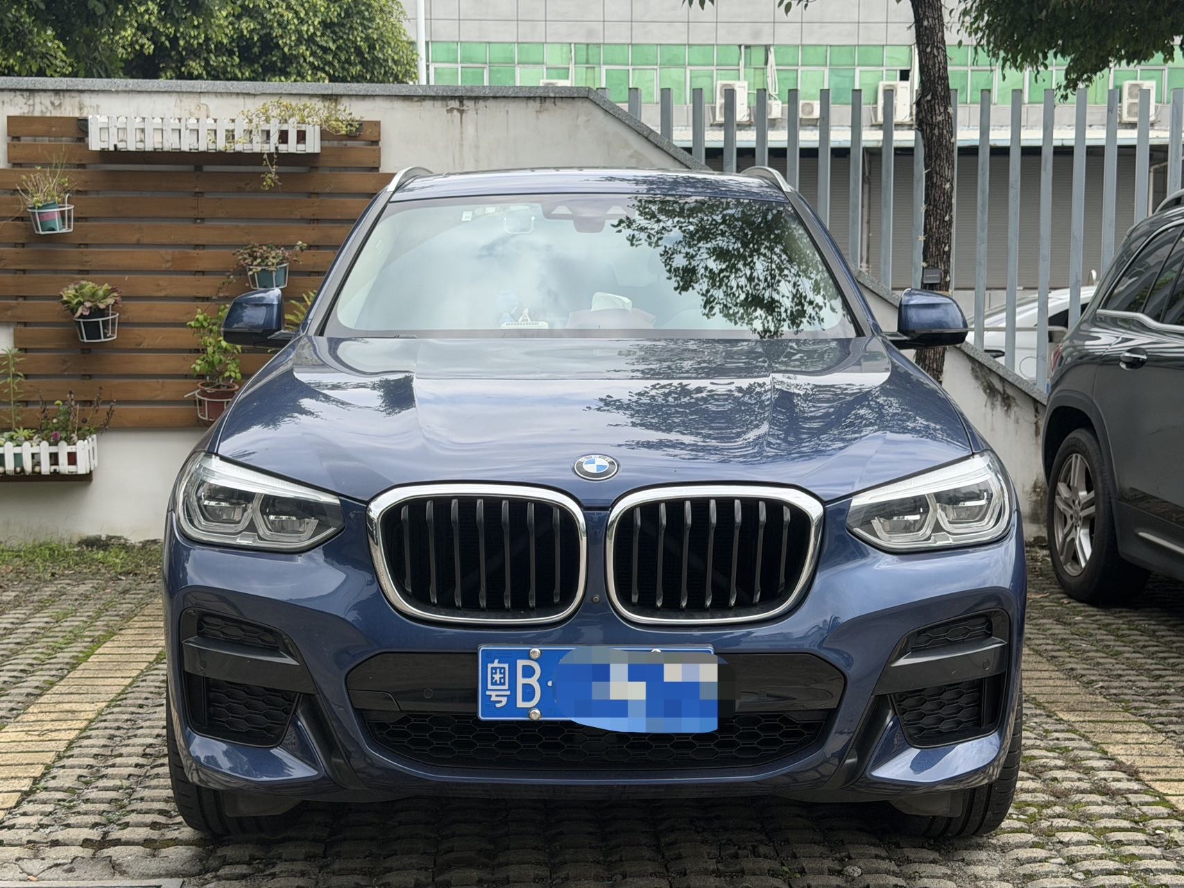 BMW X3 2019 car image #2
