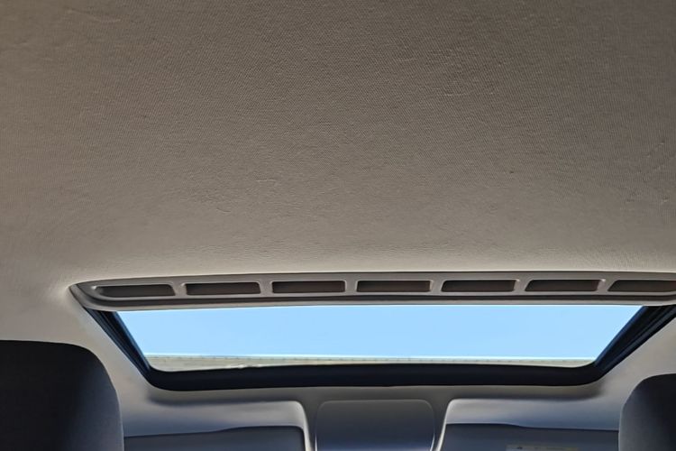 Volkswagen Polo 2017 car image #18