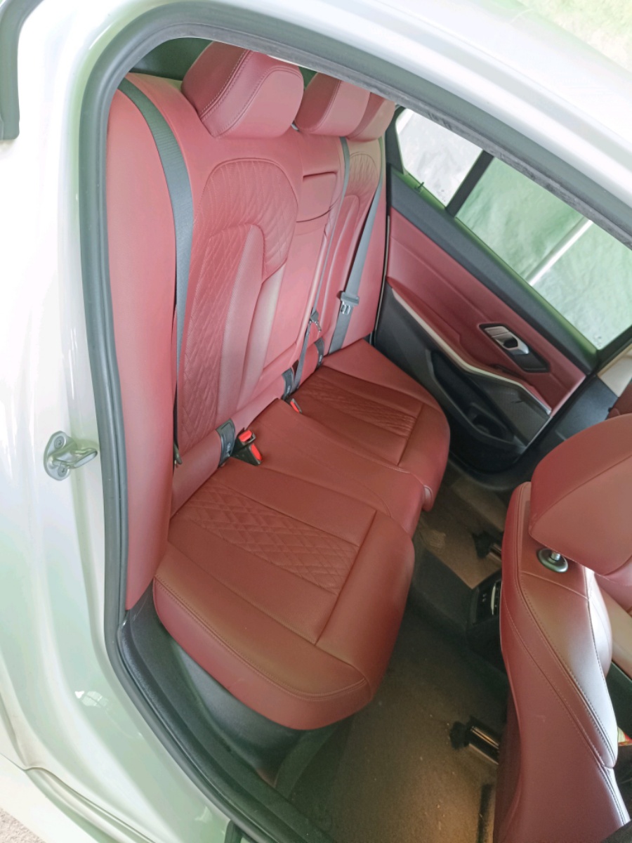BMW 3 Series 2023 car image #8