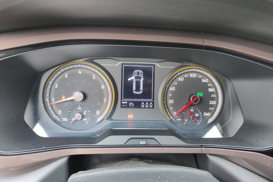Volkswagen Tharu 2018 #24 Volkswagen Tharu 2018 car image #24