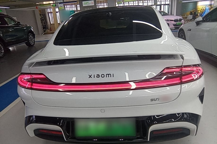 MI SU7 2025 car image #4