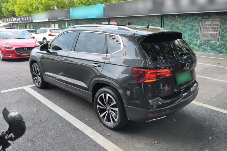 Volkswagen Tharu 2023 car image #5