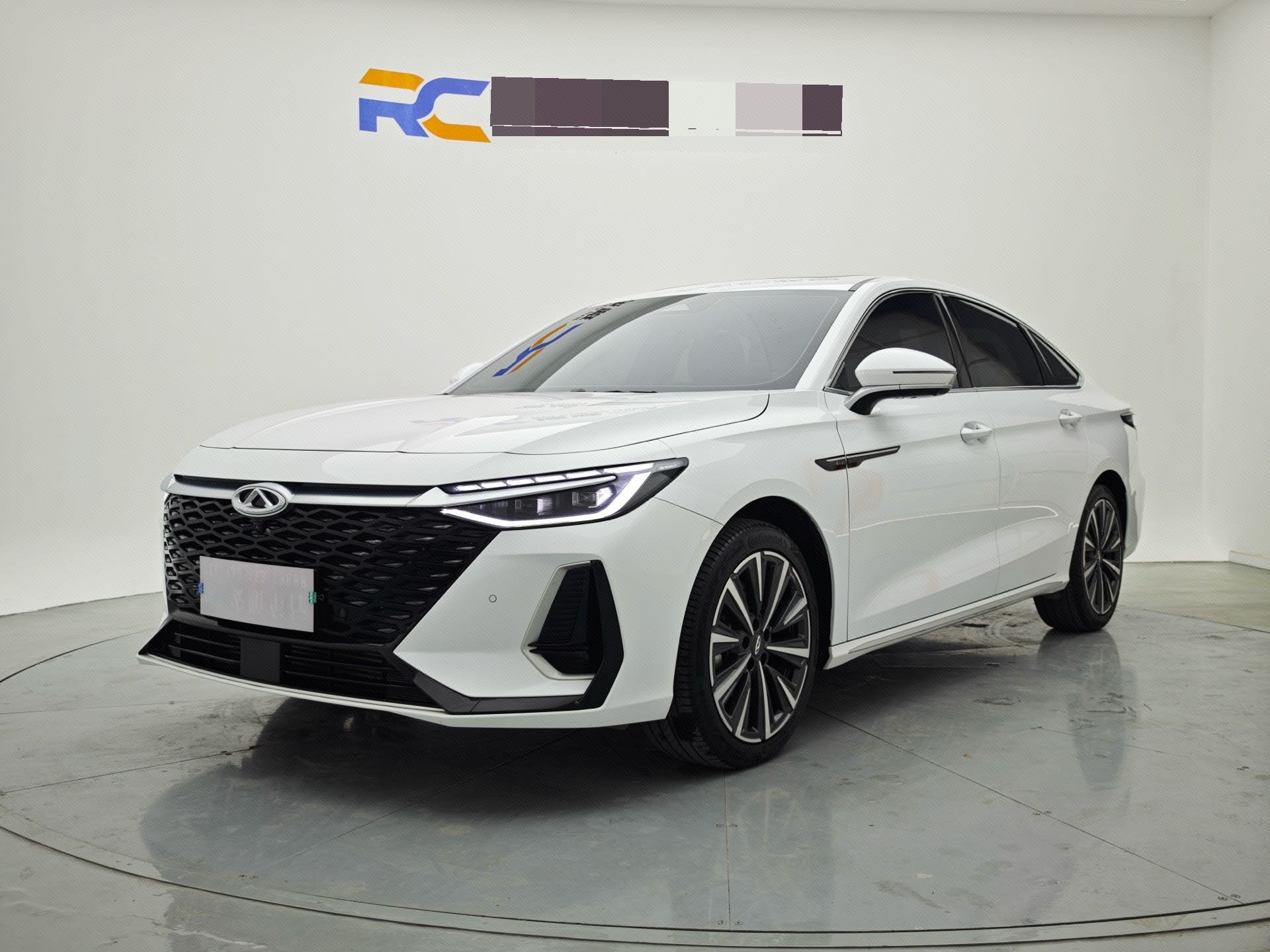 Chery Arrizo 8 2023 immagine di auto 