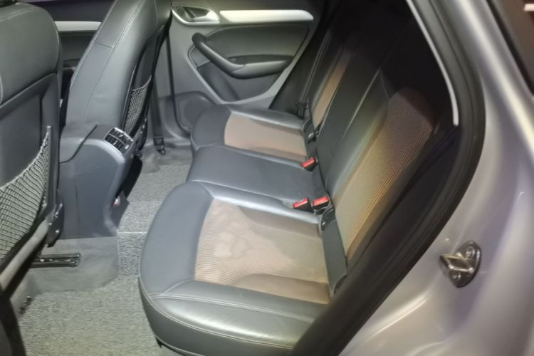 Audi Q3 2018 #17 Audi Q3 2018 car image #17