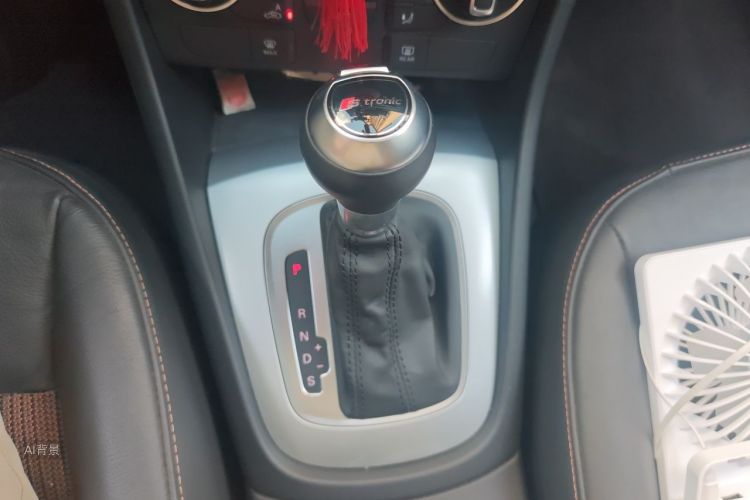 Audi Q3 2016 #16 Audi Q3 2016 car image #16