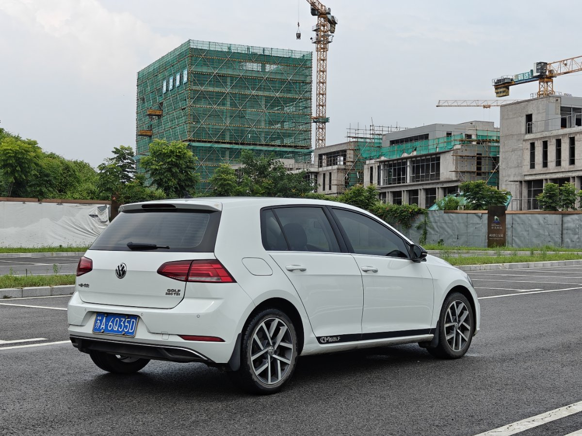 Volkswagen Golf 2020 #9 Volkswagen Golf 2020 car image #9