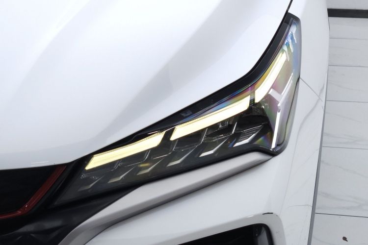 Audi Q3 2021 car image #20