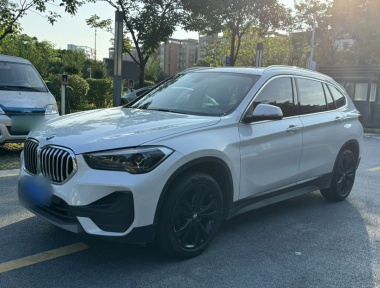 BMW X1 2021 car image 