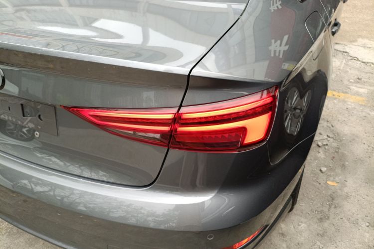 Audi A3 2019 car image #8