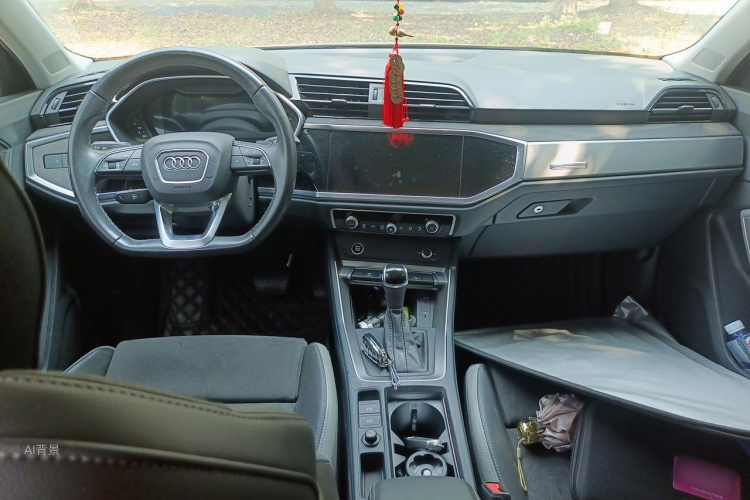 Audi Q3 2022 #11 Audi Q3 2022 car image #11