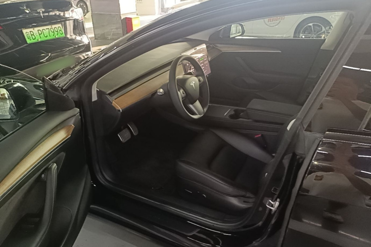 Tesla Model 3 2022 #16 Tesla Model 3 2022 car image #16