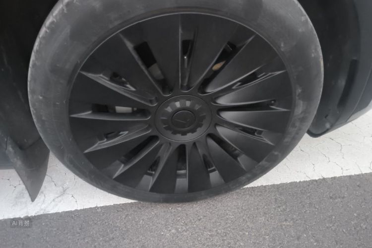Tesla Model Y 2024 #9 Tesla Model Y 2024 immagine di auto #9