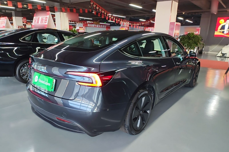 Tesla Model 3 2026 #7 Tesla Model 3 2026 car image #7