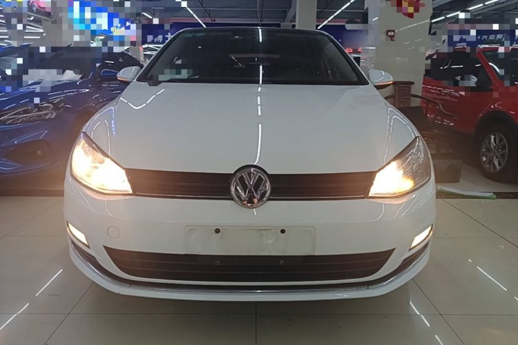Volkswagen Golf 2016 car image #3