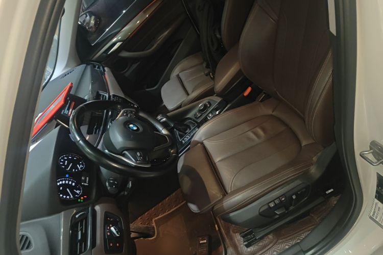 BMW X1 2018 car image #15