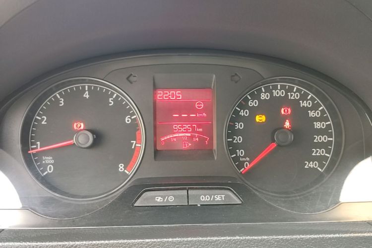 Volkswagen Santana 2016 car image #16