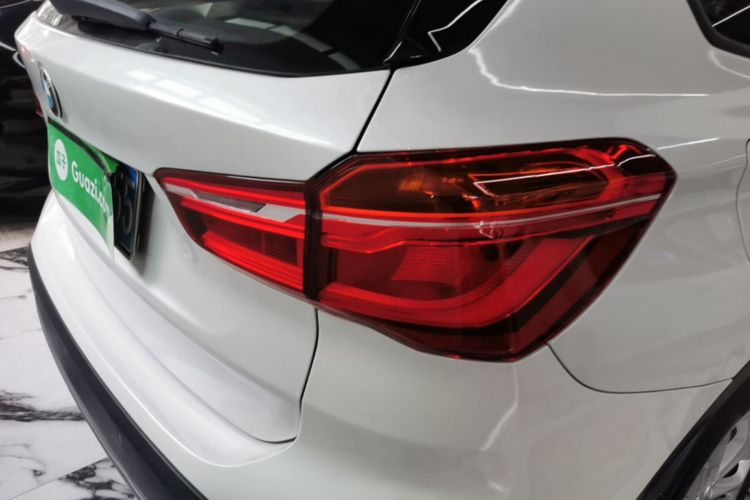 BMW X1 2017 car image #8