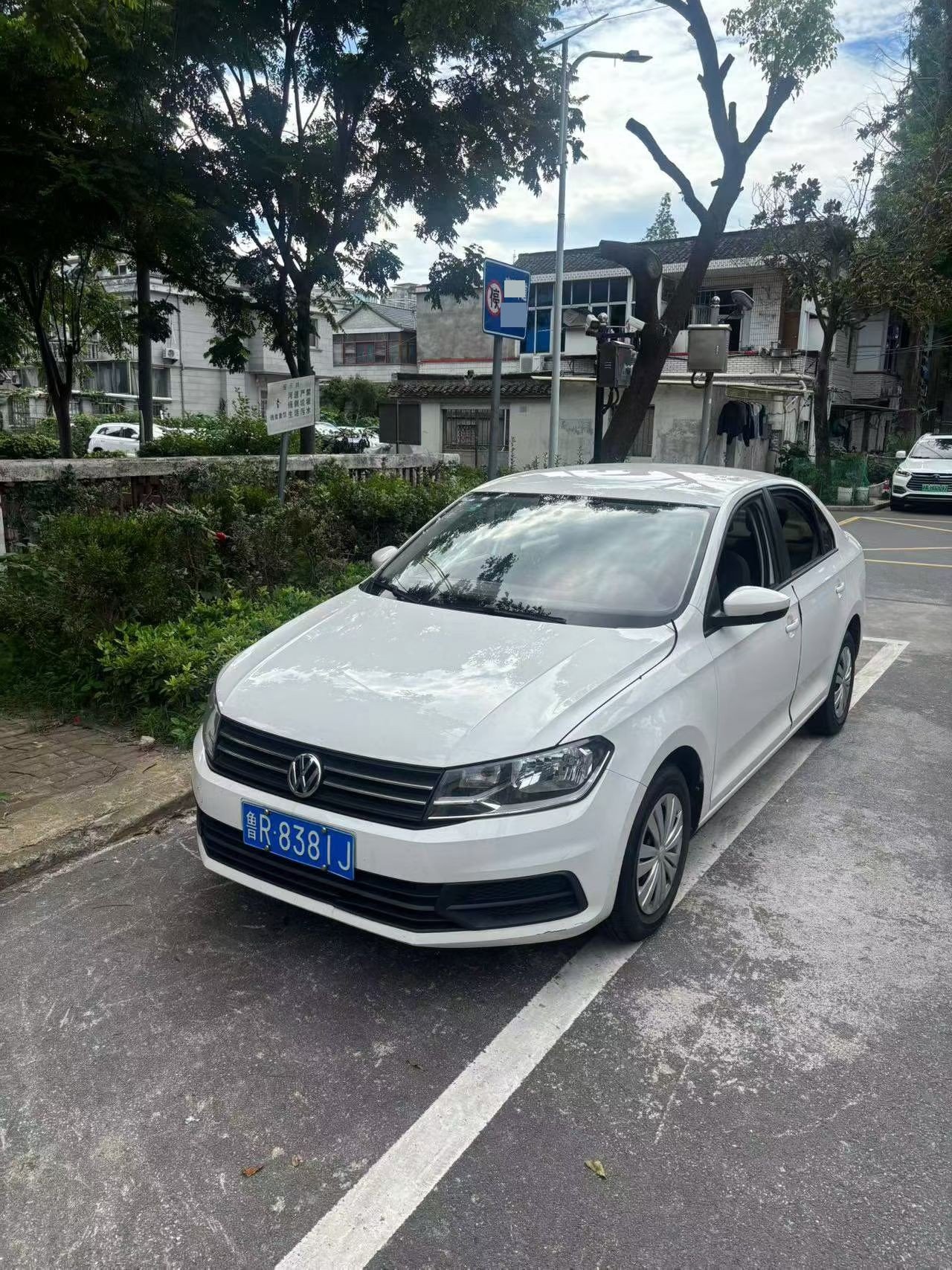 Volkswagen Santana 2019 car image 