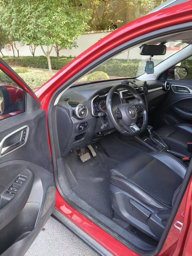 MG ZS 2018 car image #7