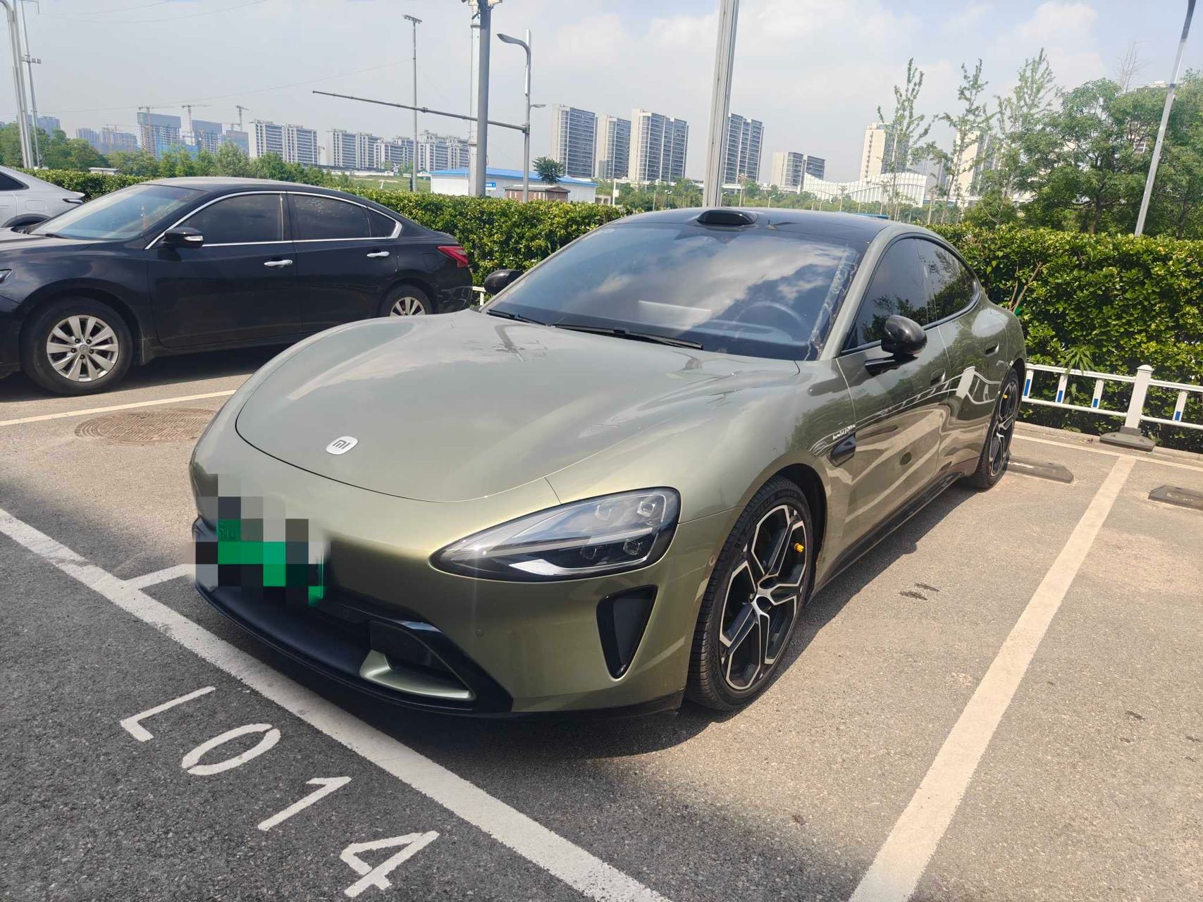 MI SU7 2024 car image 