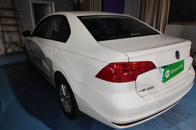 Volkswagen Bora 2018 #5 Volkswagen Bora 2018 صورة سيارة #5