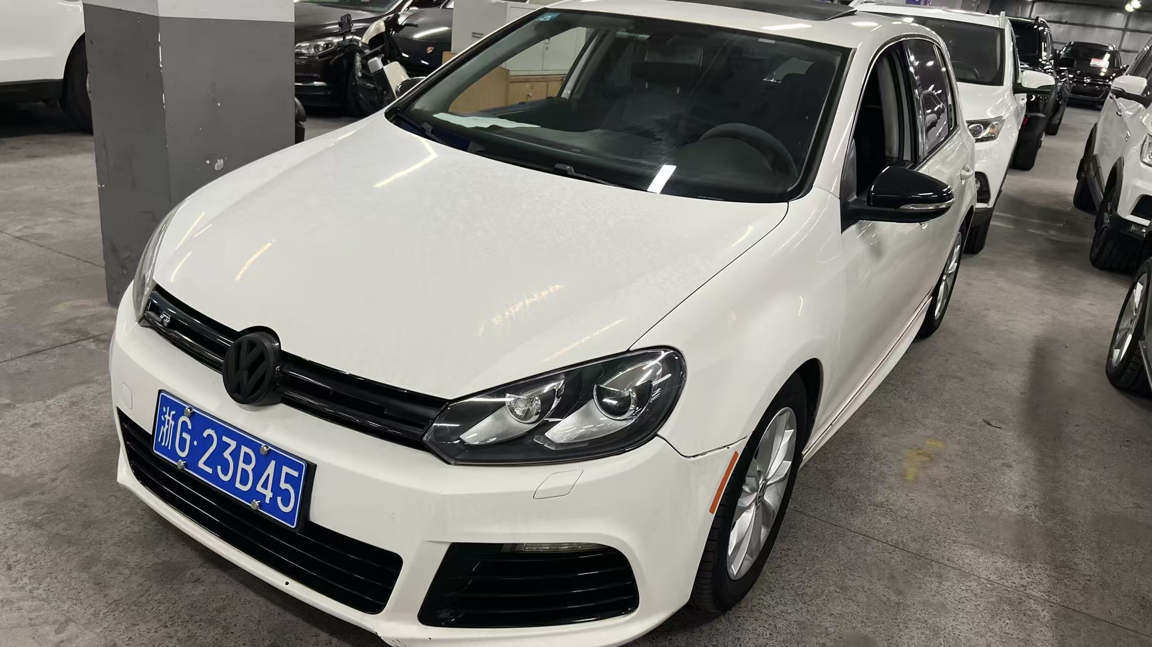 Volkswagen Golf 2009 Volkswagen Golf 2009 car image