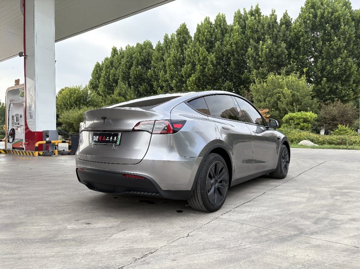 Tesla Model Y 2024 #9 Tesla Model Y 2024 immagine di auto #9