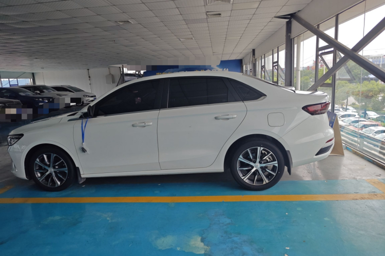 GEELY Emgrand 2023 #7 GEELY Emgrand 2023 car image #7