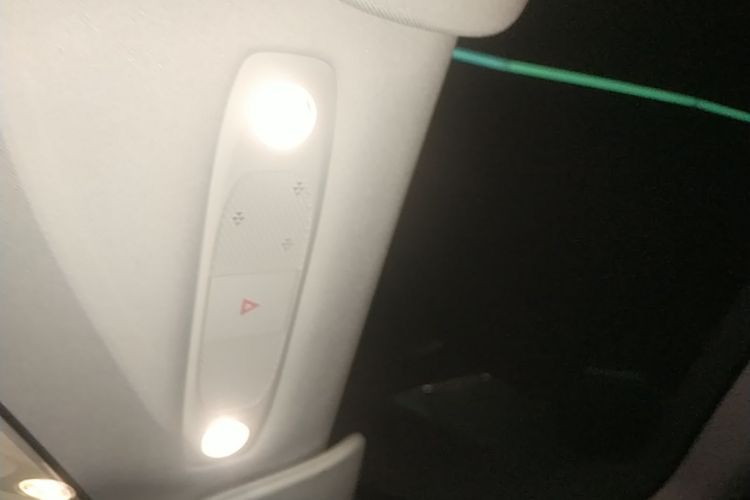 Tesla Model 3 2020 car image #18