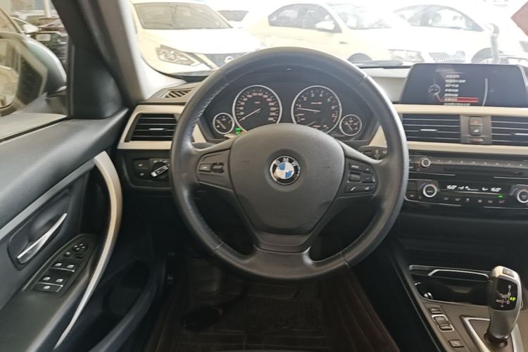 BMW 3 Series 2016 #11 BMW 3 Series 2016 car image #11