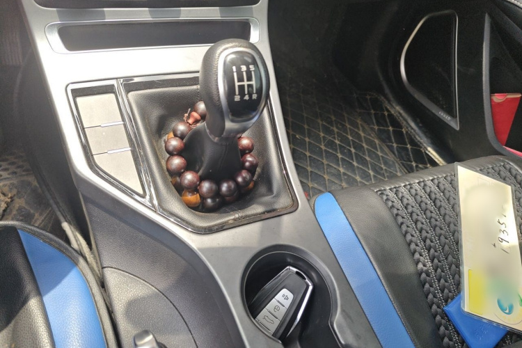 GEELY Emgrand 2020 #18 GEELY Emgrand 2020 car image #18