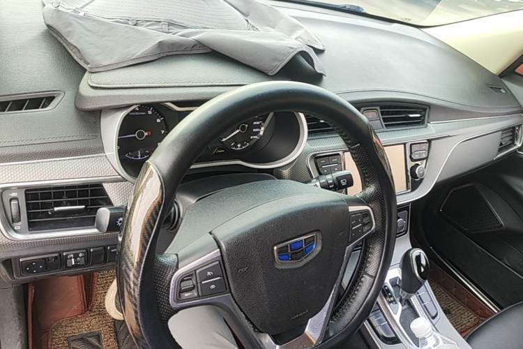 GEELY Emgrand GS 2016 car image #10