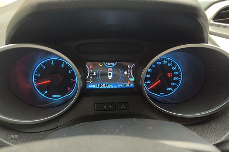 BYD Yuan 2016 #13 BYD Yuan 2016 car image #13