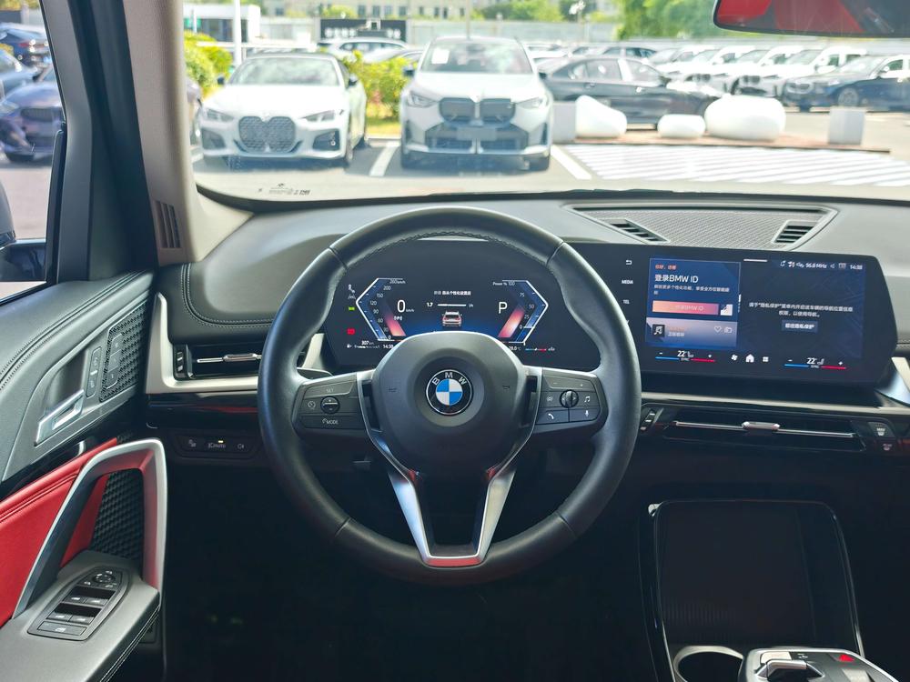 BMW X1 2023 car image #11