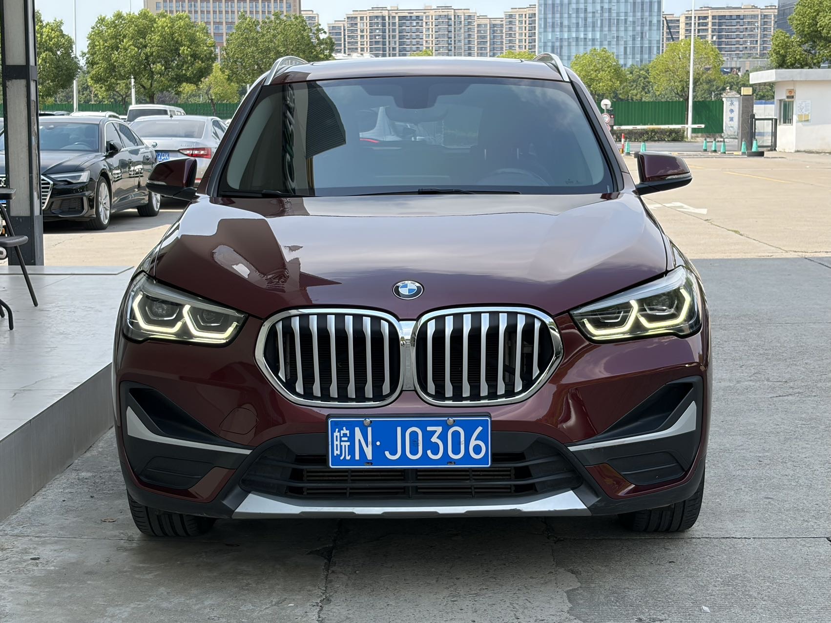 BMW X1 2020 car image 