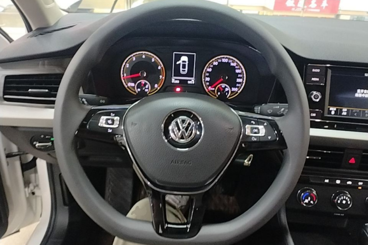 Volkswagen Lavida 2020 #15 Volkswagen Lavida 2020 car image #15