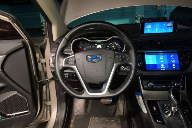 GEELY Emgrand GS 2016 car image #12