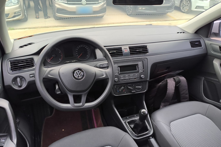 Volkswagen Santana 2021 car image #10