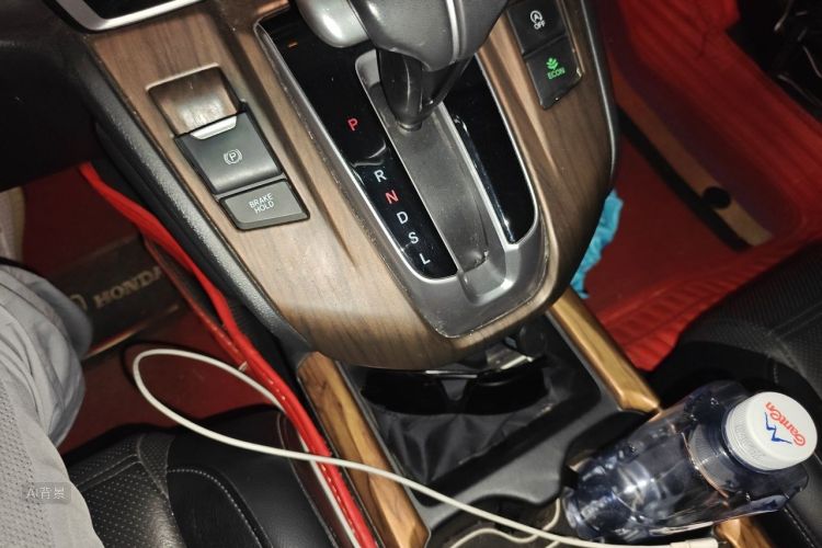 Honda CR-V 2018 car image #16