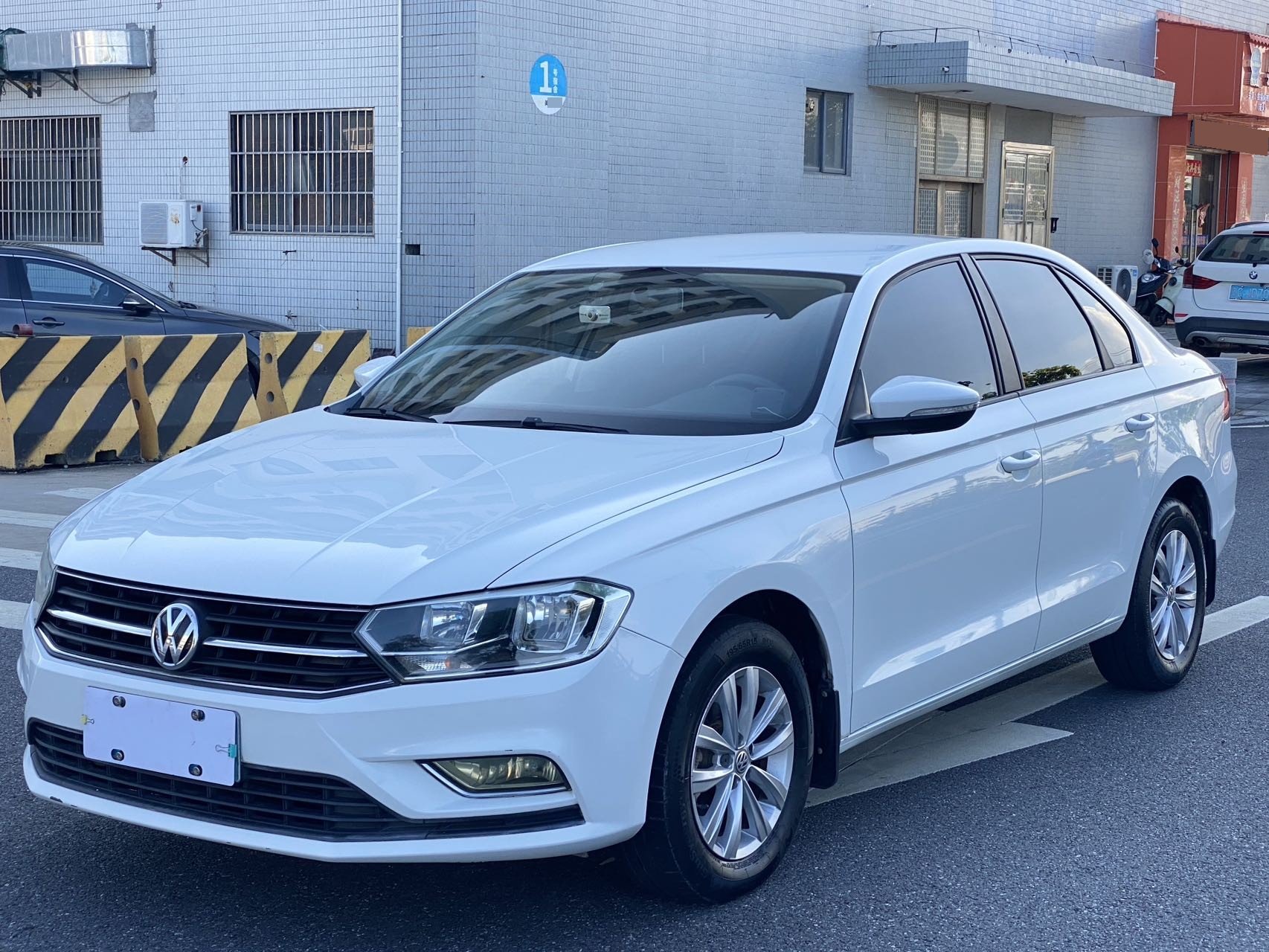 Volkswagen Bora 2017 Volkswagen Bora 2017 car image