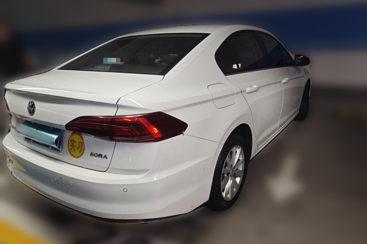 Volkswagen Bora 2019 #5 Volkswagen Bora 2019 car image #5
