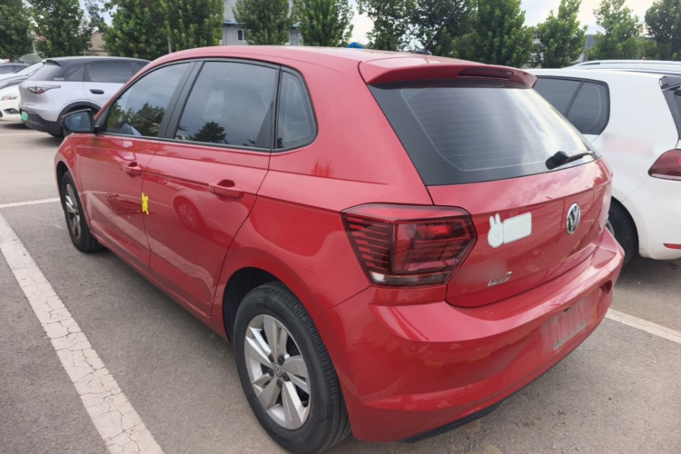 Volkswagen Polo 2019 car image #5