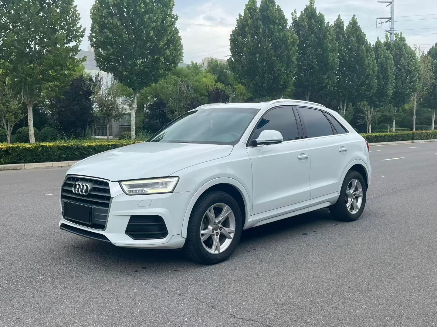 2019 car image 